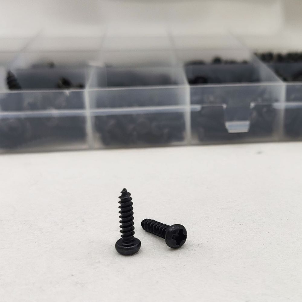 Parafusos autoatarraxantes de  - Electronics Repair Hobby avaliação e preço